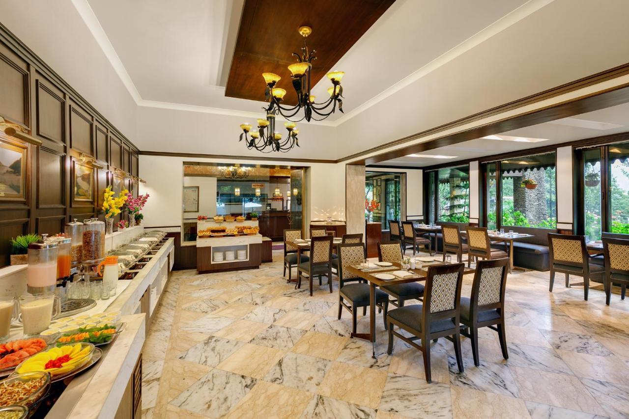 Shervani Hilltop Resort Nainital Exterior foto