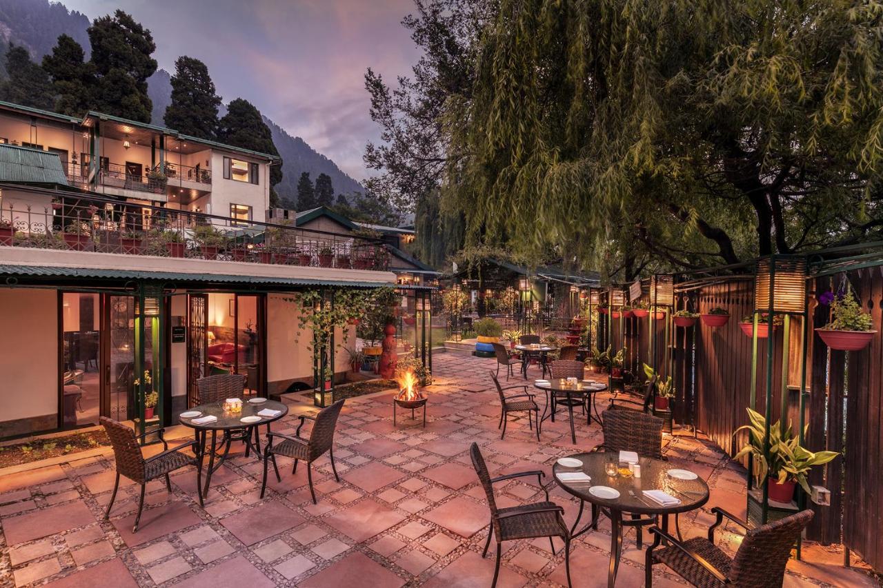 Shervani Hilltop Resort Nainital Exterior foto